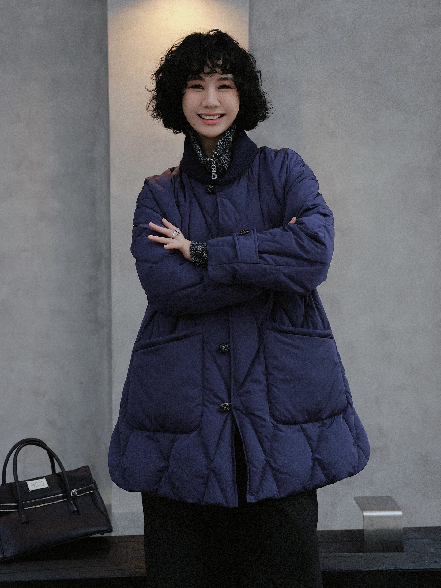 

Утепленная стеганая куртка-пуховик TT Hong Kong Island Rose средней длины для женщин, повседневная, свободного кроя, зимнее пальто