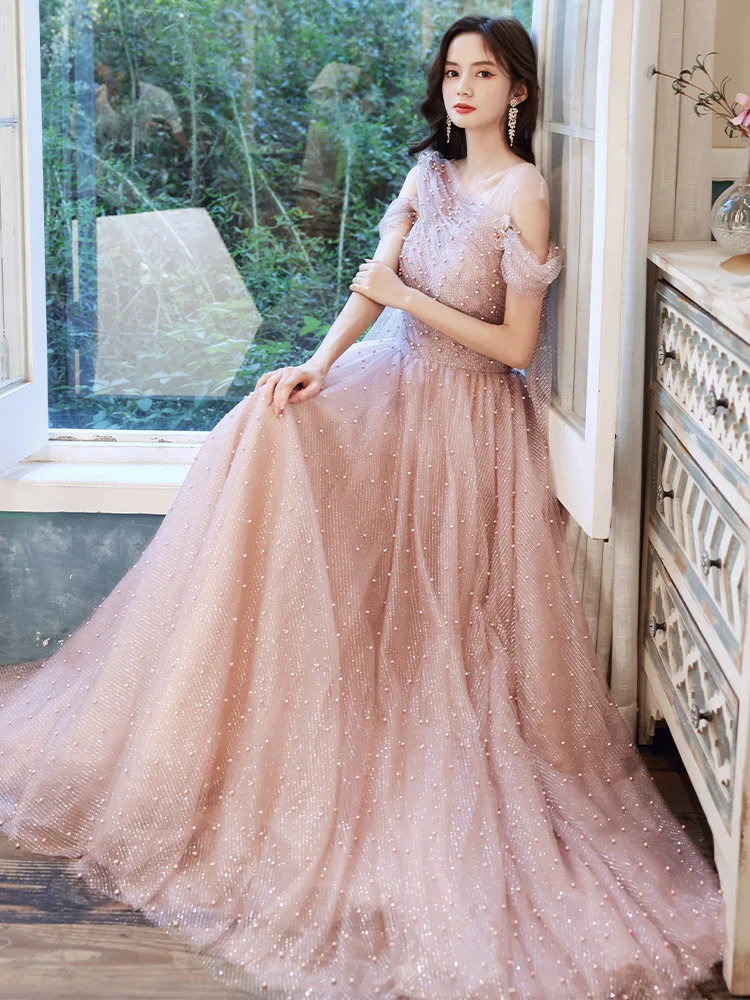 

Fashion Nude Pink Prom Banquet Dress 2025 One Shoulder Pearls Beads Sequin Long Formal Evening Gowns Women Robes De Soirée