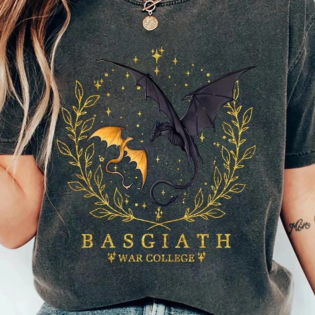 Basgius War Academy Shirt: Fourth Wing Inspired Dragon T-Shirt Paar-Unterhemd aus reiner Baumwolle, grafische T-Shirts im Harajuku-Stil