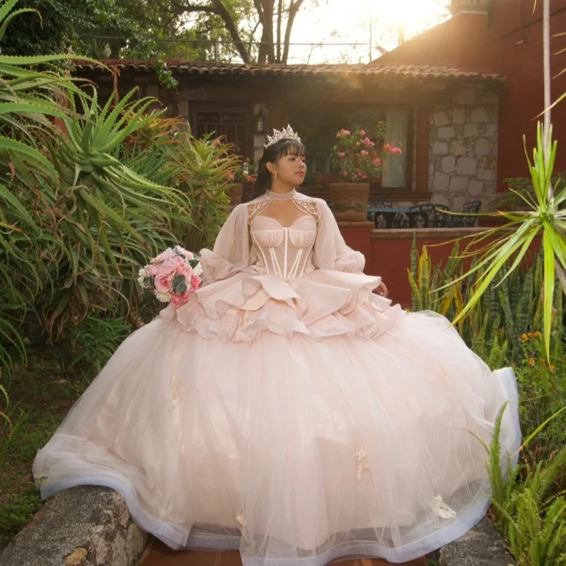 

Customized light colour Quinceanera Dresses Off the Shoulder crystal applique layering Long tail Vestido 15 Quinceanera