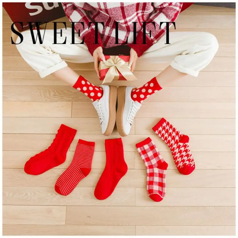 1/2/3Pairs Autumn Winter Women's Middle Tube Socks Comfortable Harajuku Red Color Female Breathable Casual Retro Long Socks