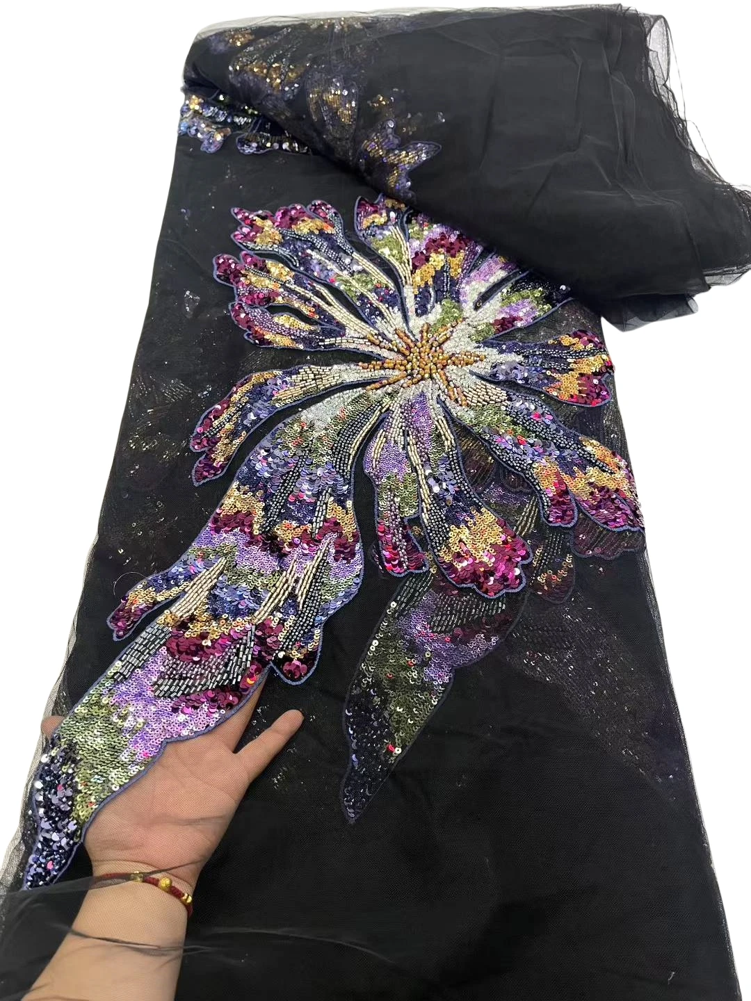 Elegante tessuto di pizzo con paillettes a rete morbida e pesante di qualità superiore con pietre per abiti classici da sposa e da festa U_Ge3568