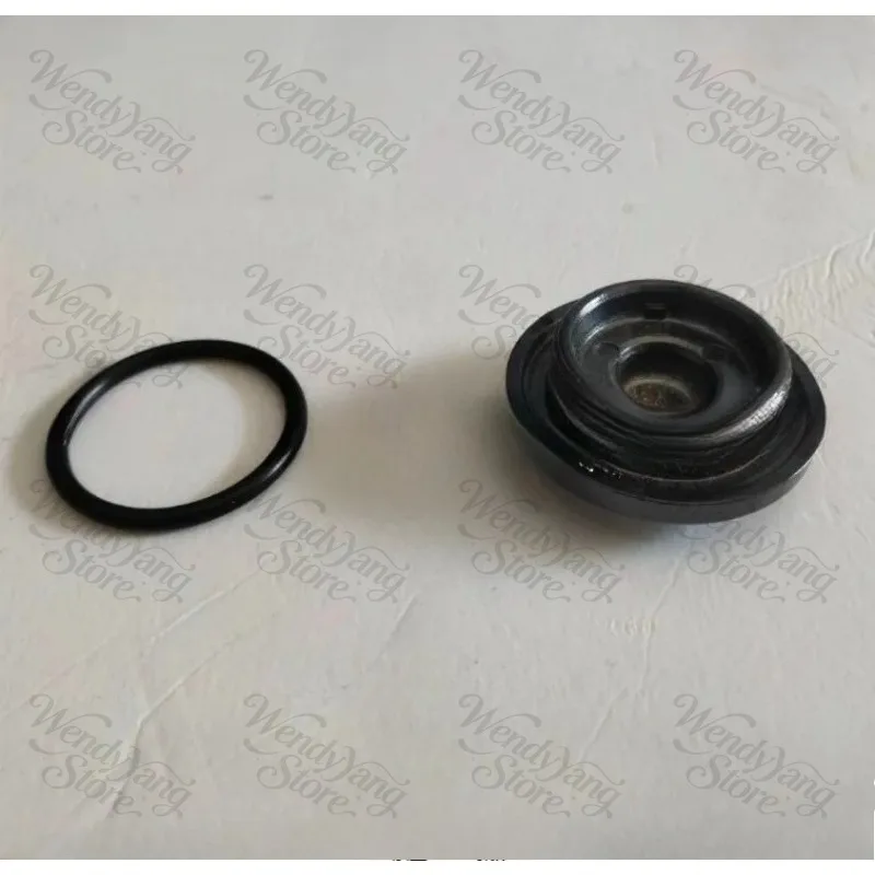 Suitable for 125 RKF125 150s 165s 180s BJ150-31 Drain Plug, Drain Screw Plug, Drain Pipe Bolt, Screw Cover