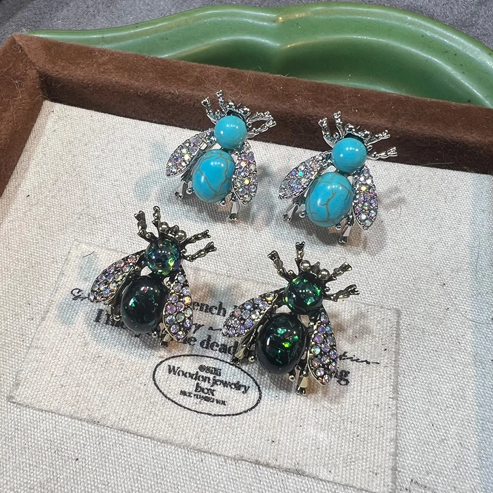 New bee turquoise smart animal versatile high-end sense light luxury niche design exquisite versatile cute earrings