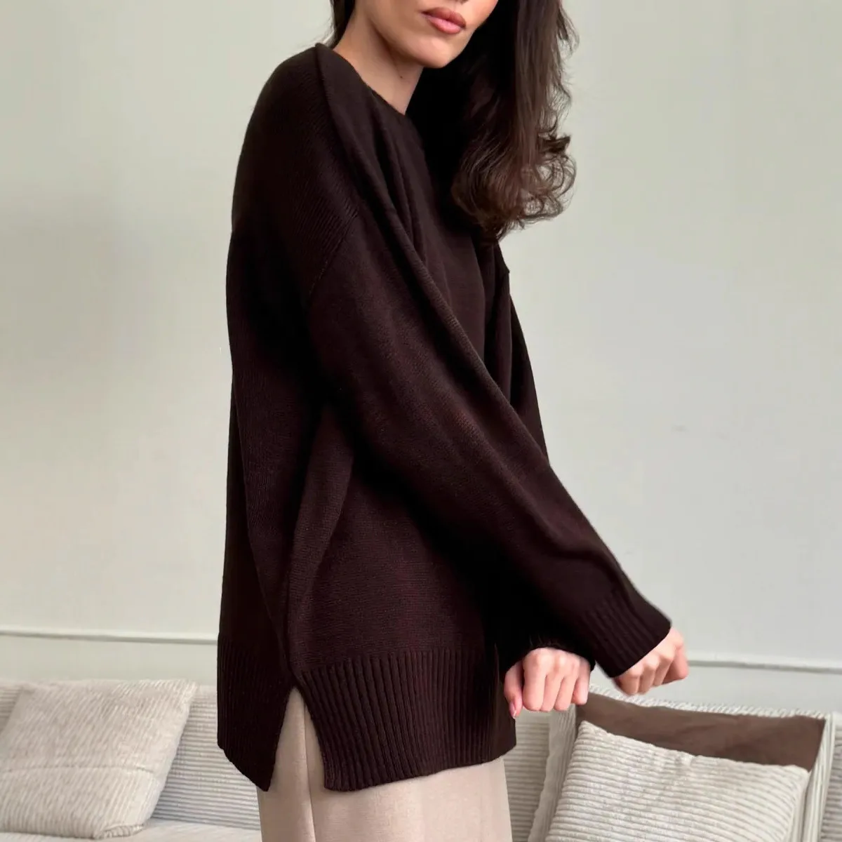 

Side Split Women's Autumn Sweater Round Neck Ribbed Cuffs Long Sleeve Knitwear For Lady Versatile Thickened Female Knit Sweater