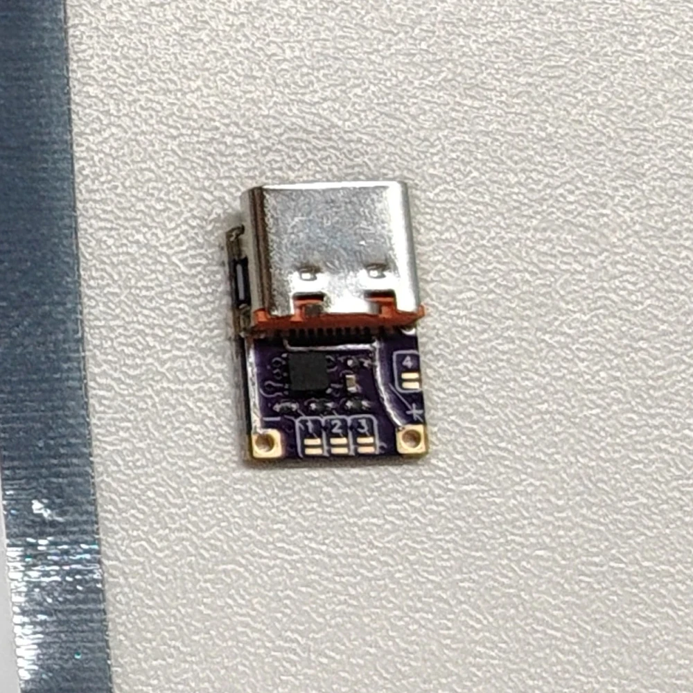 

Type-C PD3.0 3.1 QC3.0 Модуль быстрой зарядки PD в постоянный ток 5 В/9 В/12 В/15 В/20 В/28 В/36 В/48 В Модуль триггера напряжения