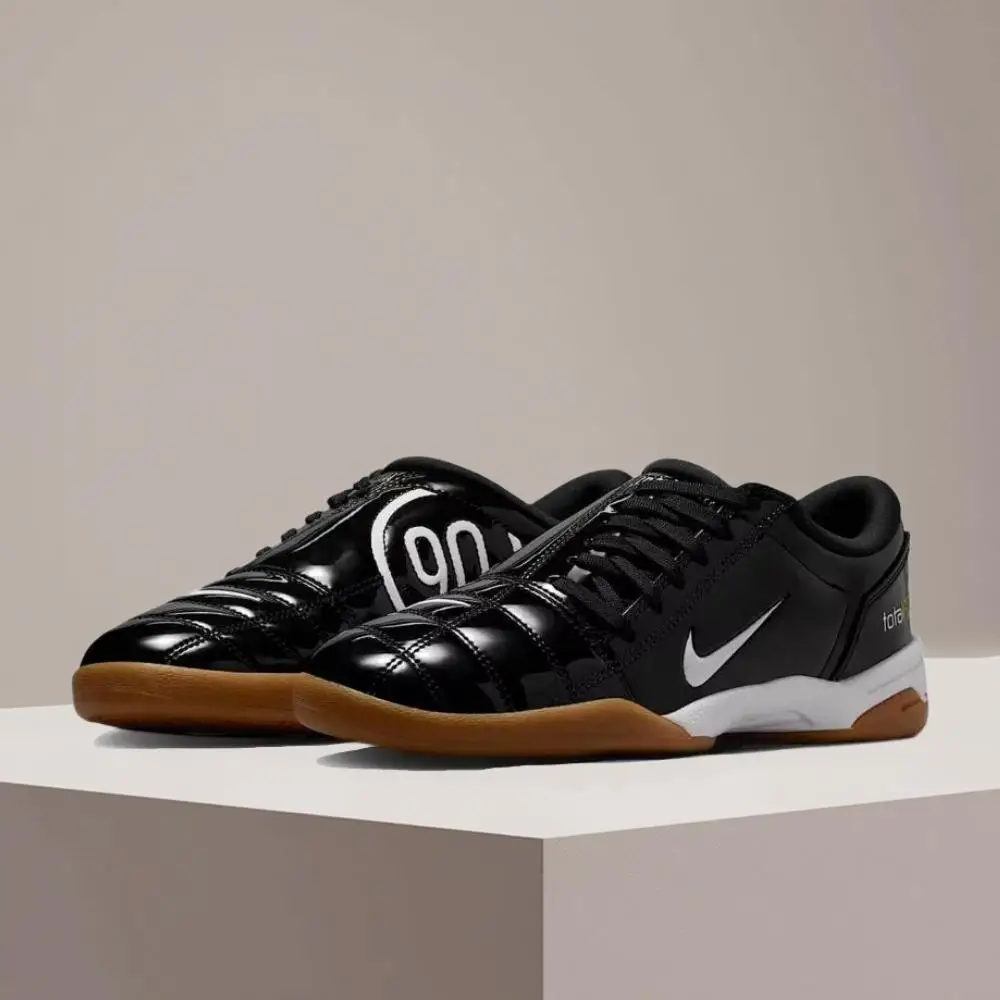 

Женские стильные и универсальные повседневные кроссовки Nike Total 90 III: нескользящие, прочные, удобные и с амортизацией IB5666-001