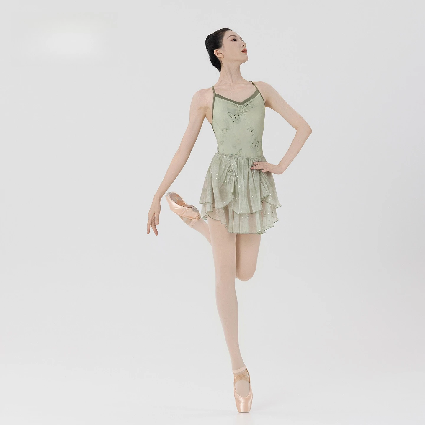 バレエダンススカート二重層シルバー箔プリントメッシュショートフリルチュチュスカート女性アートパフォーマンスボディトレーニングダンスウェア