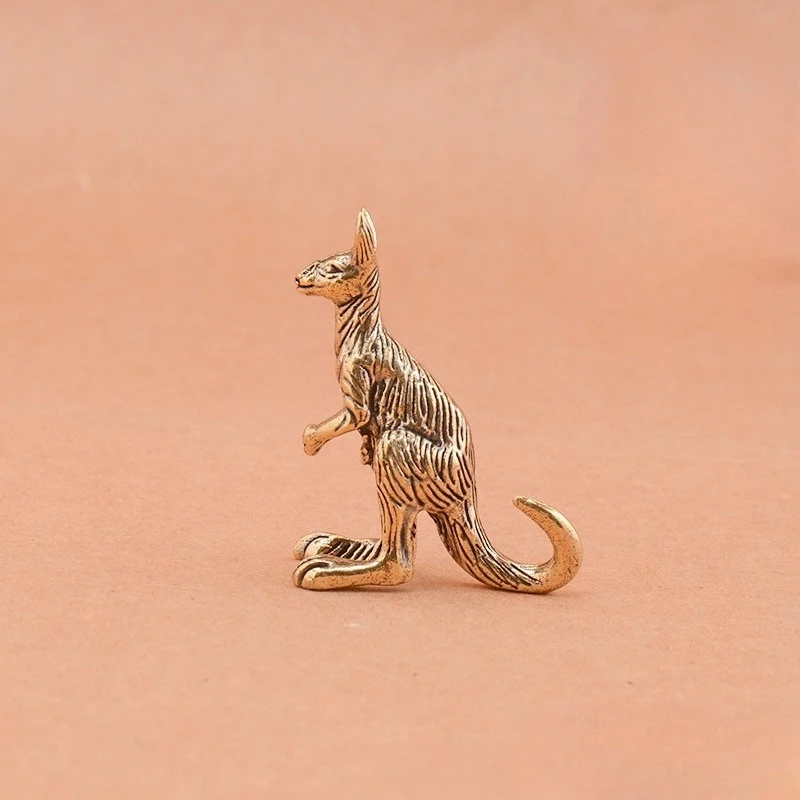 1 PC Copper Craft Antiqued Solid Brass Kangaroo Miniatures Ornament Study Office Desk Tea Pet Hand Fidget Home Decoration Gift
