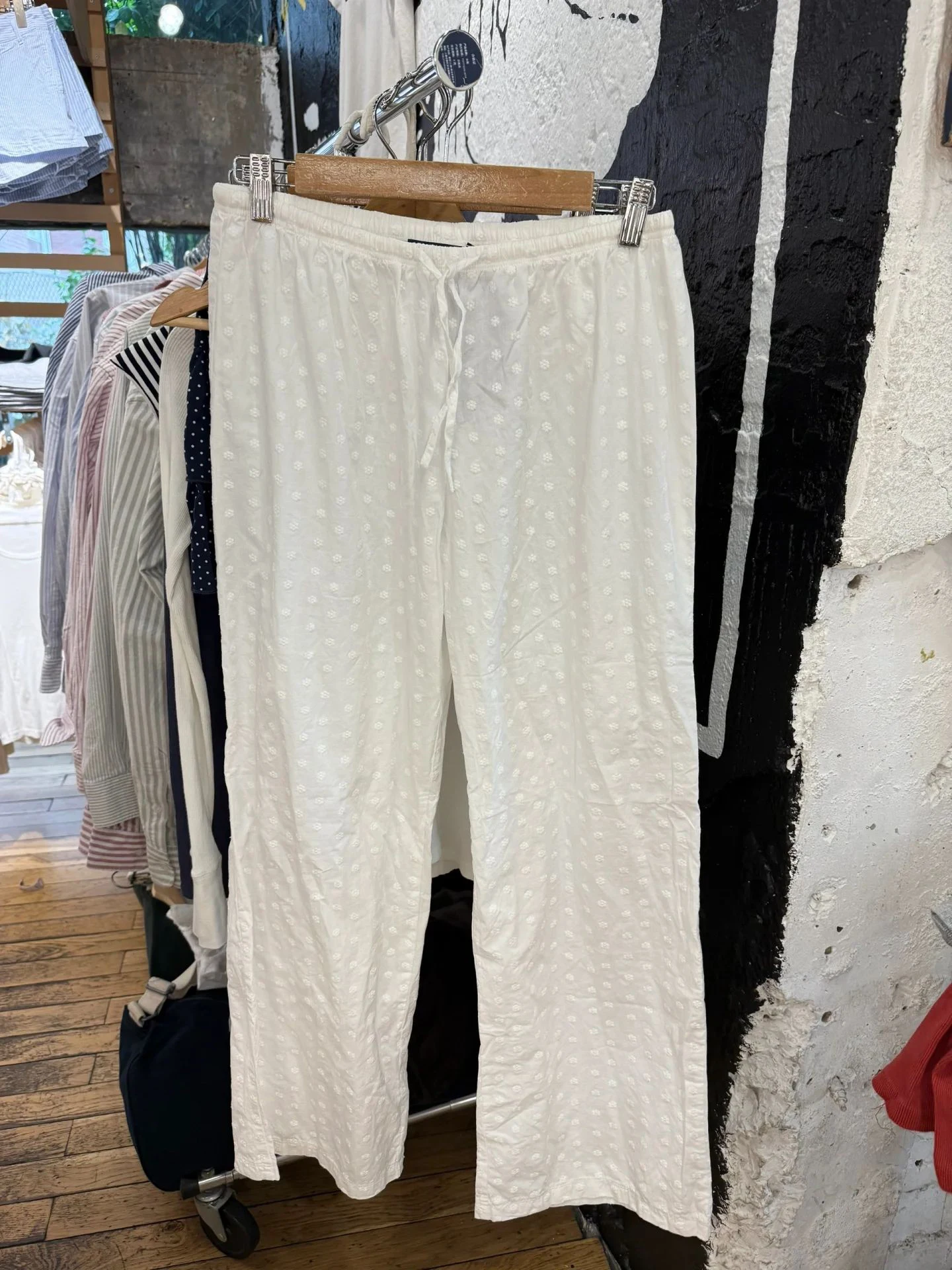 

Floral Embroidery Straight Long Pant Woman Summer Cotton Drawstring Sweatpant Female Casual White Preppy Style Sweet Pants New