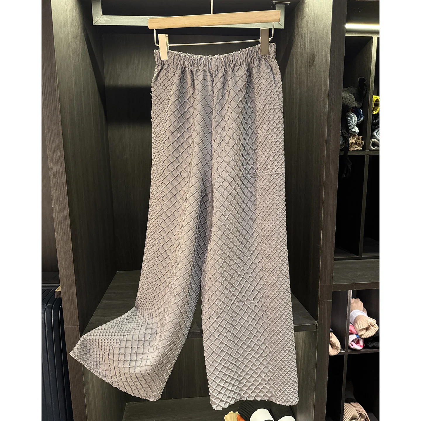 Miyake Pleated Temperament Pleated Solid Color Casual Wide Leg Pants for Women's New Versatile Elastic Waistband Pocket Pants
