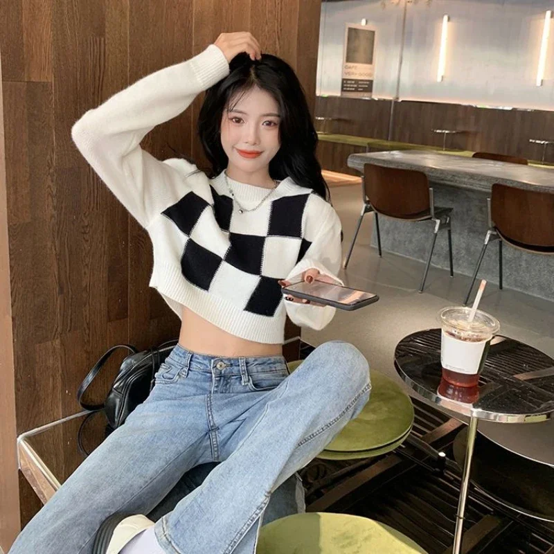 Knit Tops for Woman Round O Neck Plaid Women's Sweater White Short Graphic Pullovers Crop Y2k Fashion Korea 90s Vintage Jersey