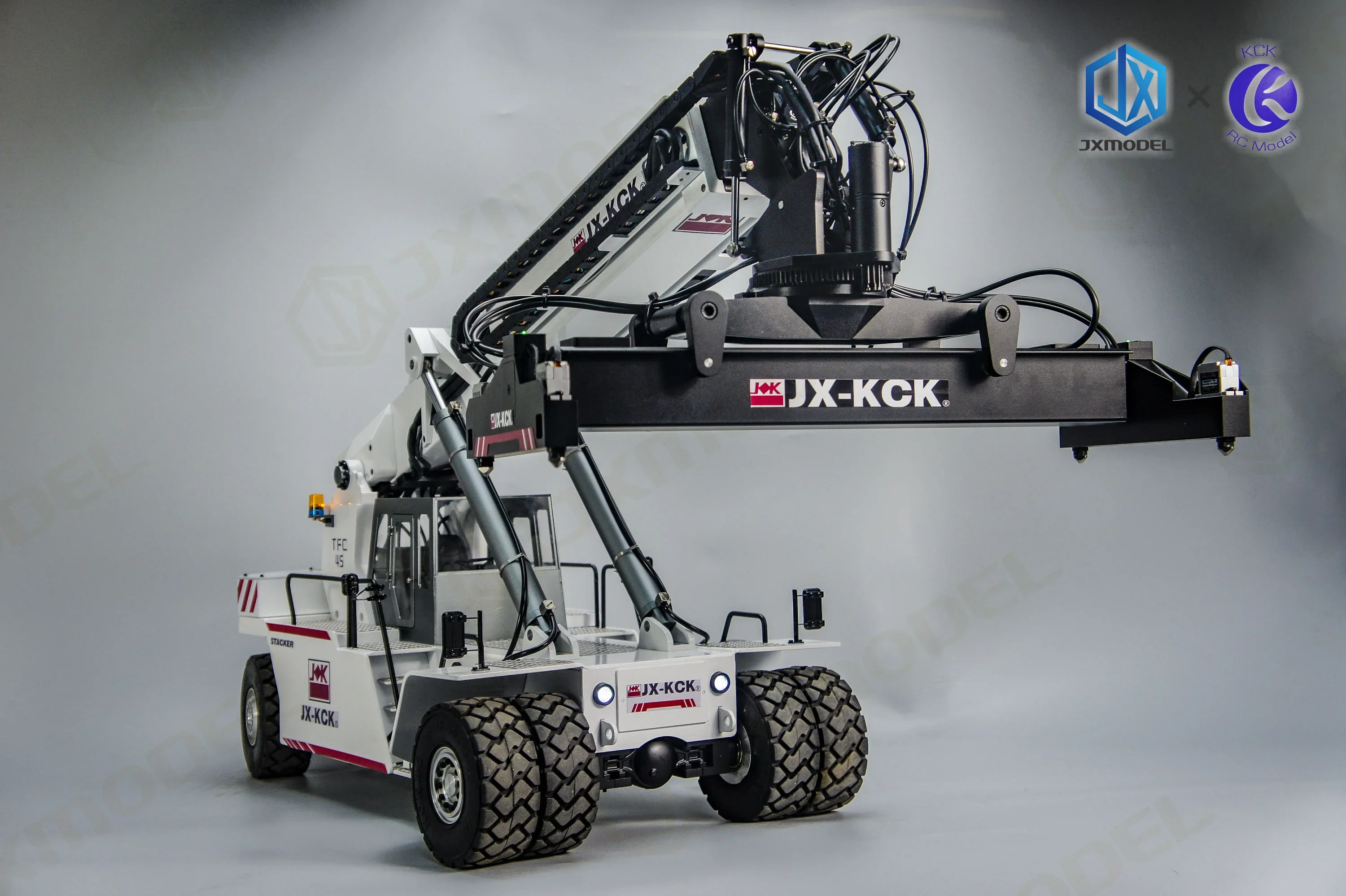 Latest Models JX-KCK 1/14 container reach stacker model jointly produced by RTR TFC45 hydraulic electronic with remote control