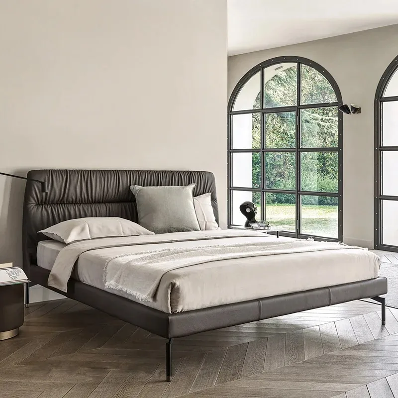 Simple modern master bedroom suspended double bed Italian light luxury thin bedside pleated craftsmanship minimalist  bed