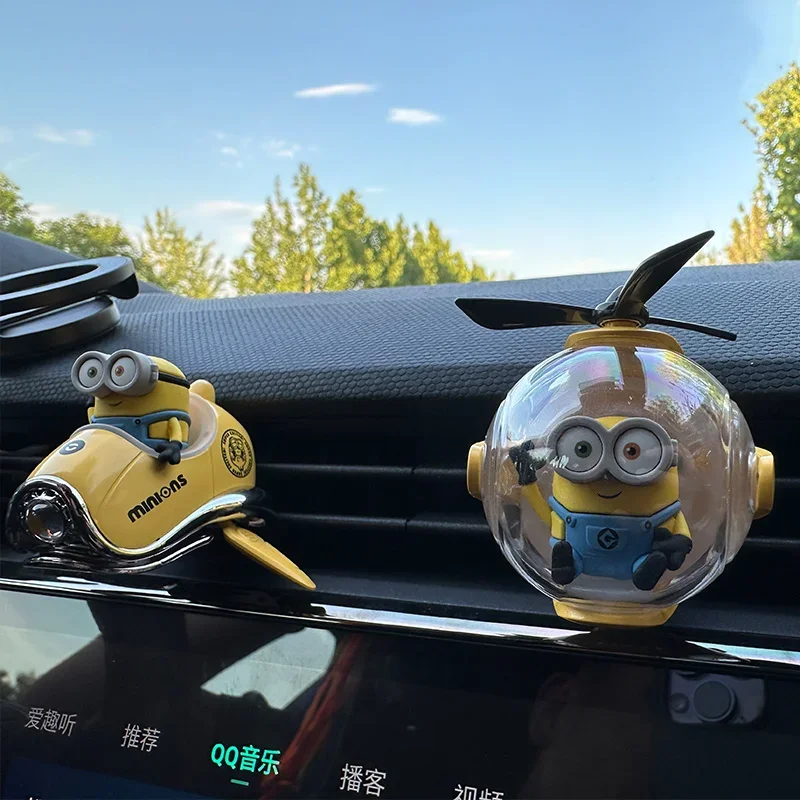 Universal Studios Minions Car Air Freshener Perfume Diffuser Outlet Fragrance Cartoon Decor Decompression Toy Car Interior Doll