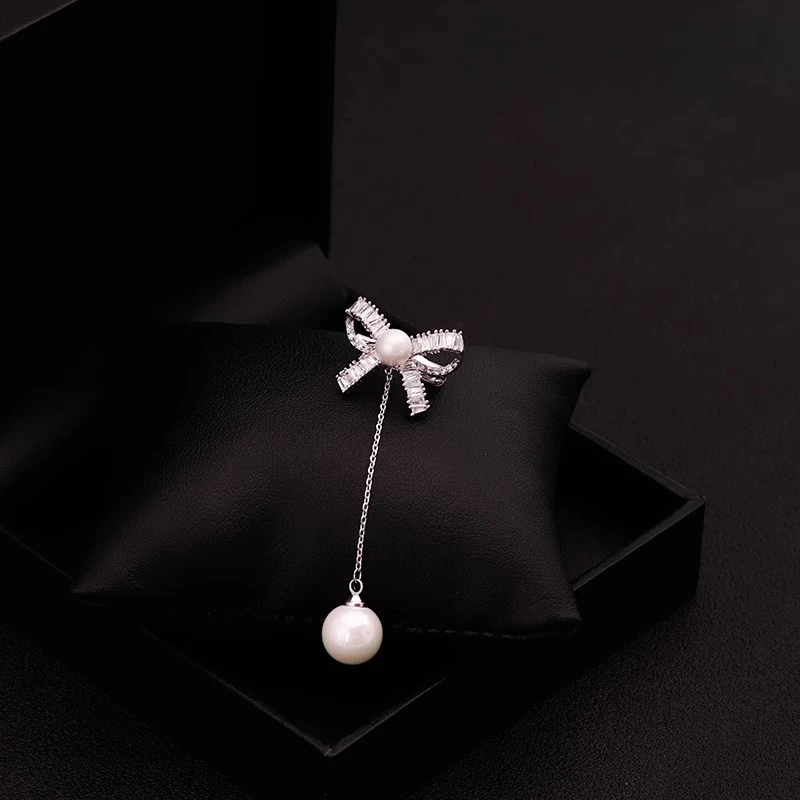 

Japanese Style Simple Versatile Bowknot Brooch Women's Shirt Collar Anti-Exposure Pin Elegant Fashion Clothing Jewelry Gift 6034