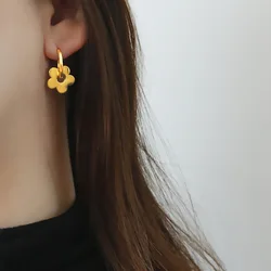New in Stainless Steel Waterproof Daisy Flowers Earrings for Women Girls No Fade Glod Color Jewelry Wholesale