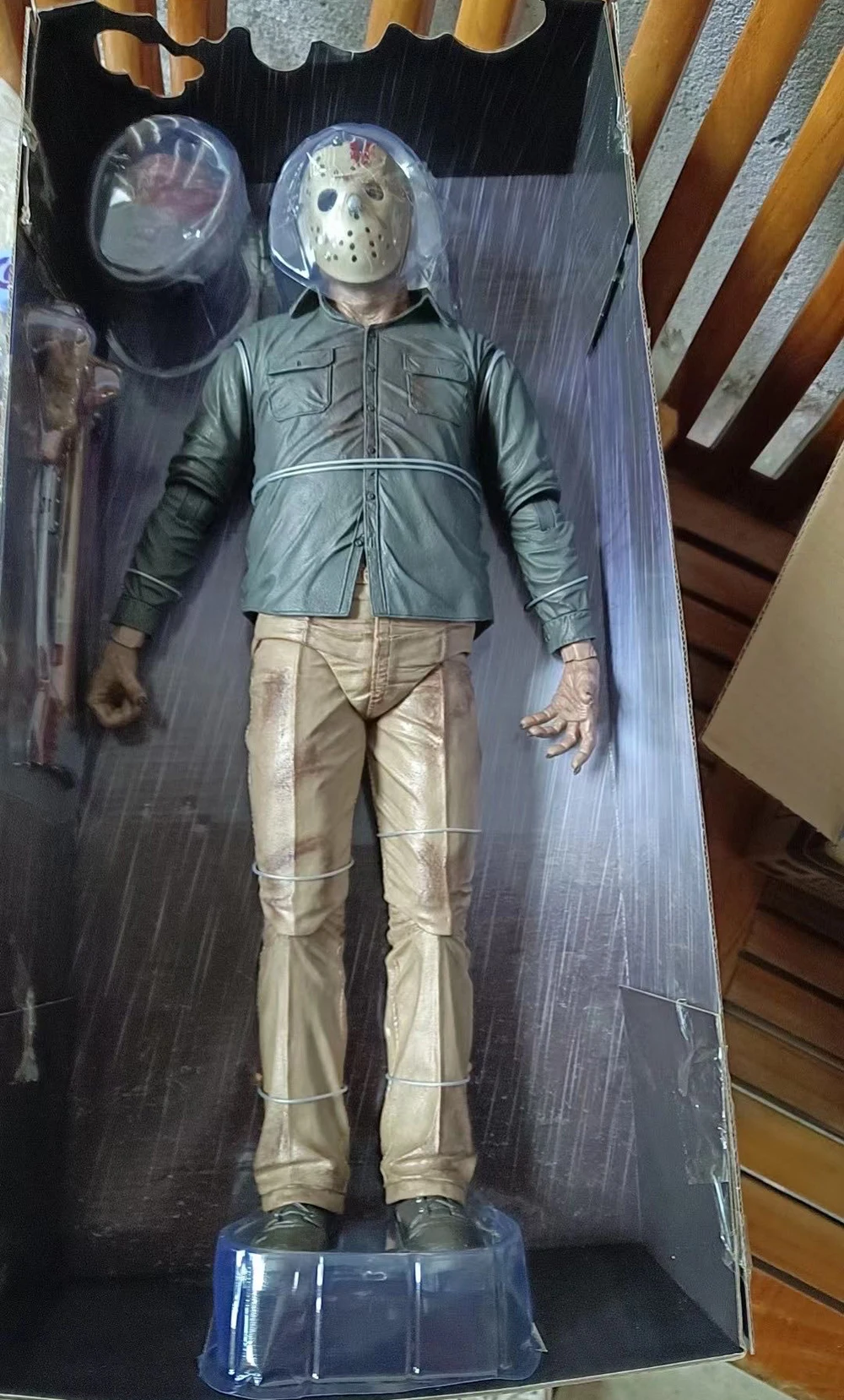 Friday the 13th Jason Voorhees18インチフィギュア 1/4 NECA Friday the 13th Final Chapter 18