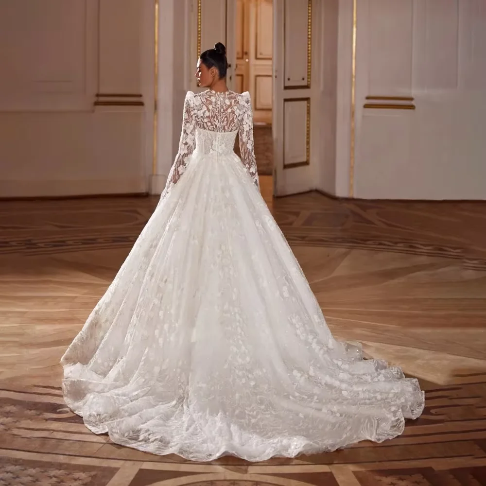 تخصيص رائعة يزين الدانتيل الاجتياح قطار الكرة ثوب الزفاف فستان رومانسي الخامس الرقبة طويلة الأكمام الأميرة ثوب الزفاف