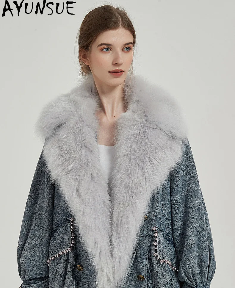 سترة نسائية من الفرو الحقيقي من AYUNSUE لعام 2025 معاطف نسائية قابلة للفصل ملابس شتوية دافئة بياقة من فرو الثعلب شوبا Жénska