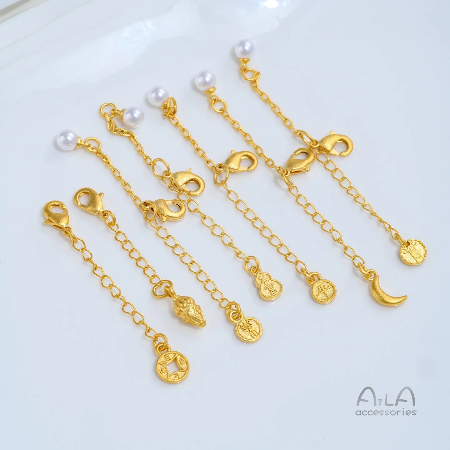 24K Gold Plated Brass Bud Lucky Charm Tag Butterfly Moon Blessing Character Gourd Lobster Clasp Pearl Pendant & Extension Chain