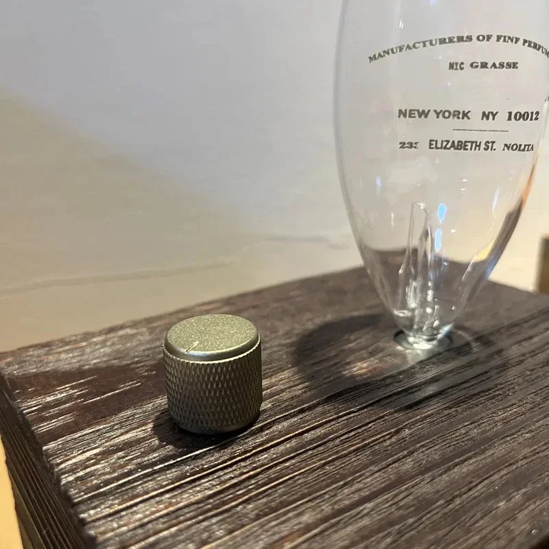 20 مللي زيت طبيعي بدون ماء ناشر نقي البخاخات الروائح الناشر الكهربائية الخشب الزجاج رائحة النفط الناشرون