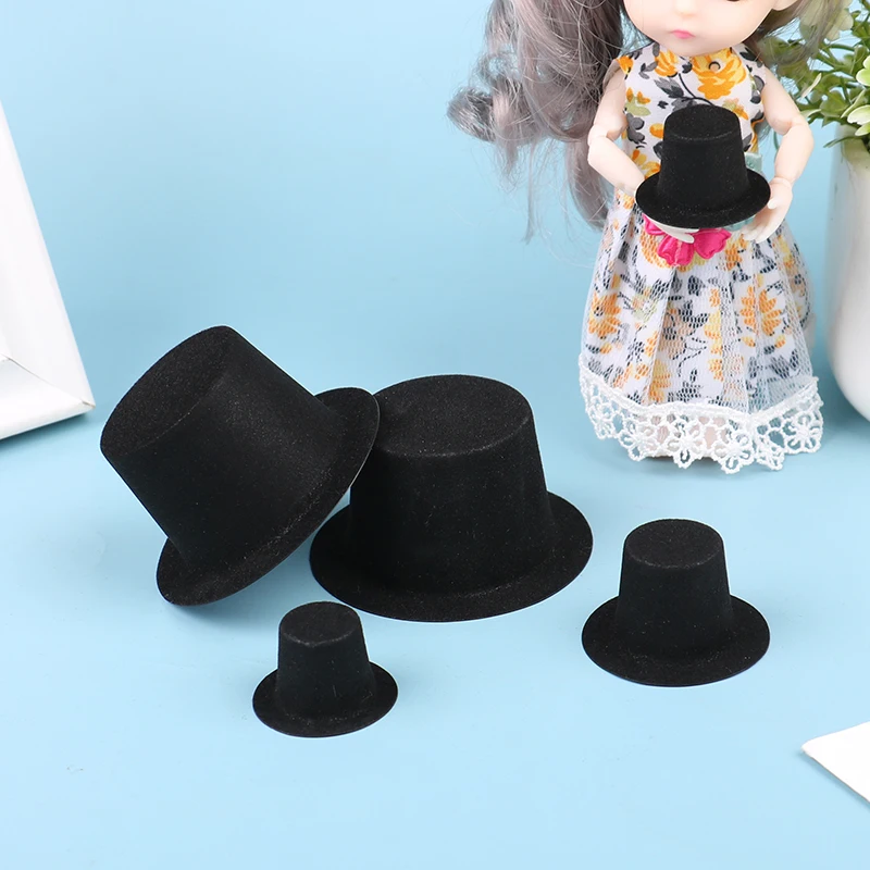 10Pcs/Set Miniature Black Hat Mini Doll Hat Doll House Ornament Hand Weaved Dollhouse Accessories 3 Sizes