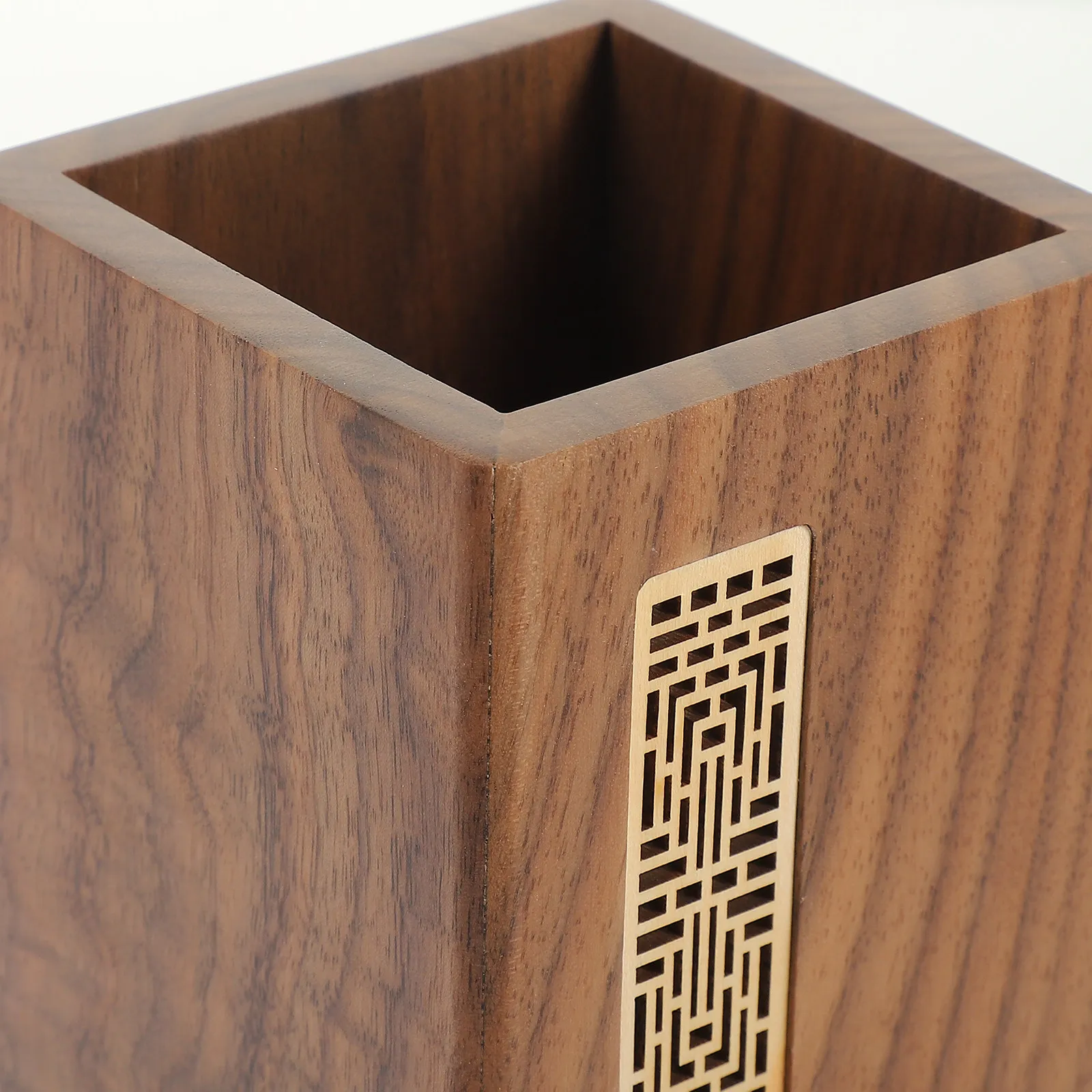 

Wooden Pen Holder Large Capacity Desktop Organizer for Pencils Pens Stationery Solid Wood Craft Japanese Accessories Decorative