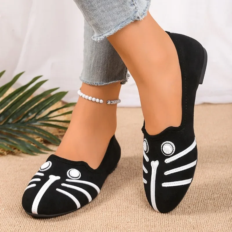 

Shoes for Women 2025 New Fashion Breathable Outdoor Light Women's Flats Concise Versatile Round Toe Soft Low-heel Ladies Shoes