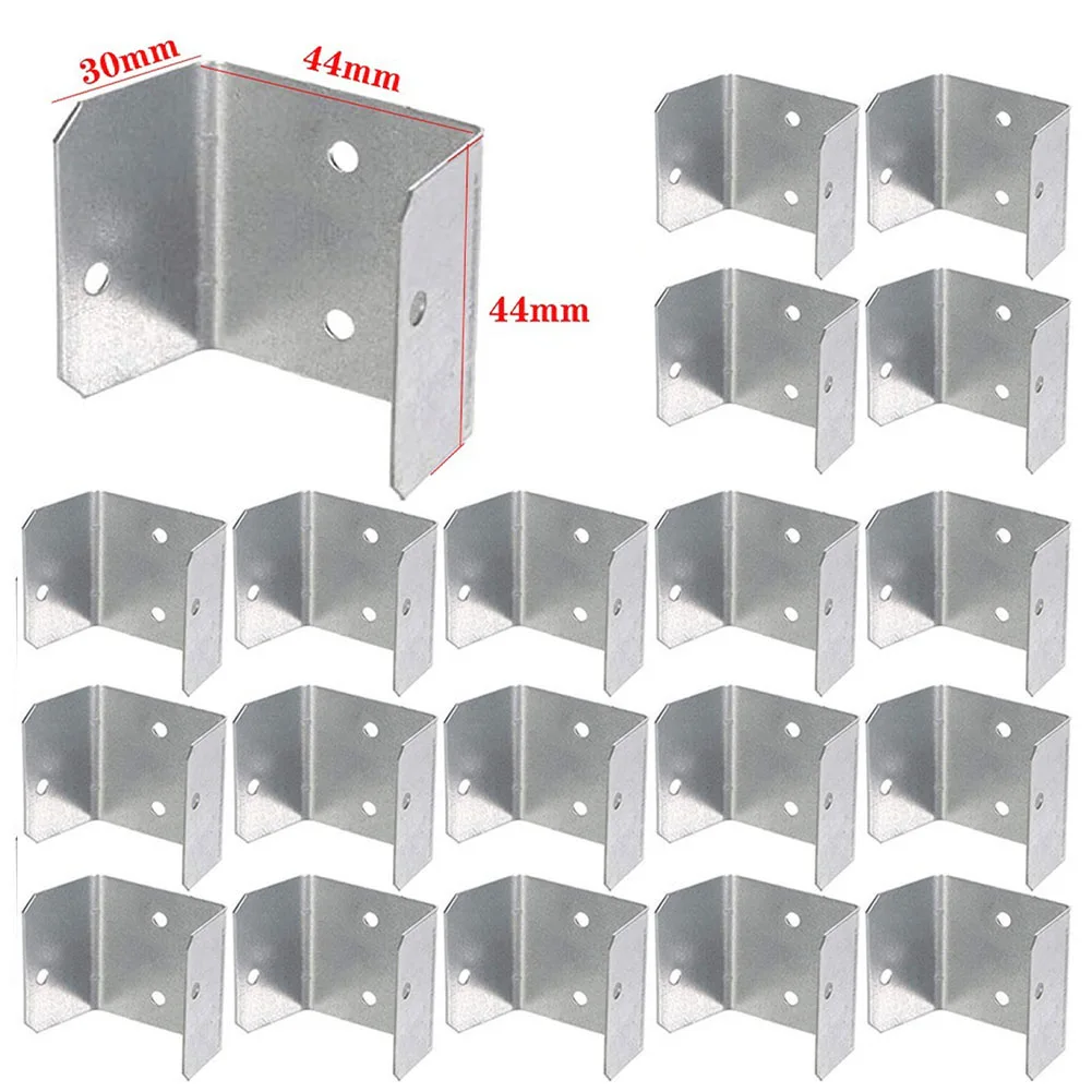 

Крепежные элементы для решетчатых панелей (как показано на фото) – зажимы для крепления решеток, совместимые с различными конструкциями ограждений, простая установка с помощью шурупов.