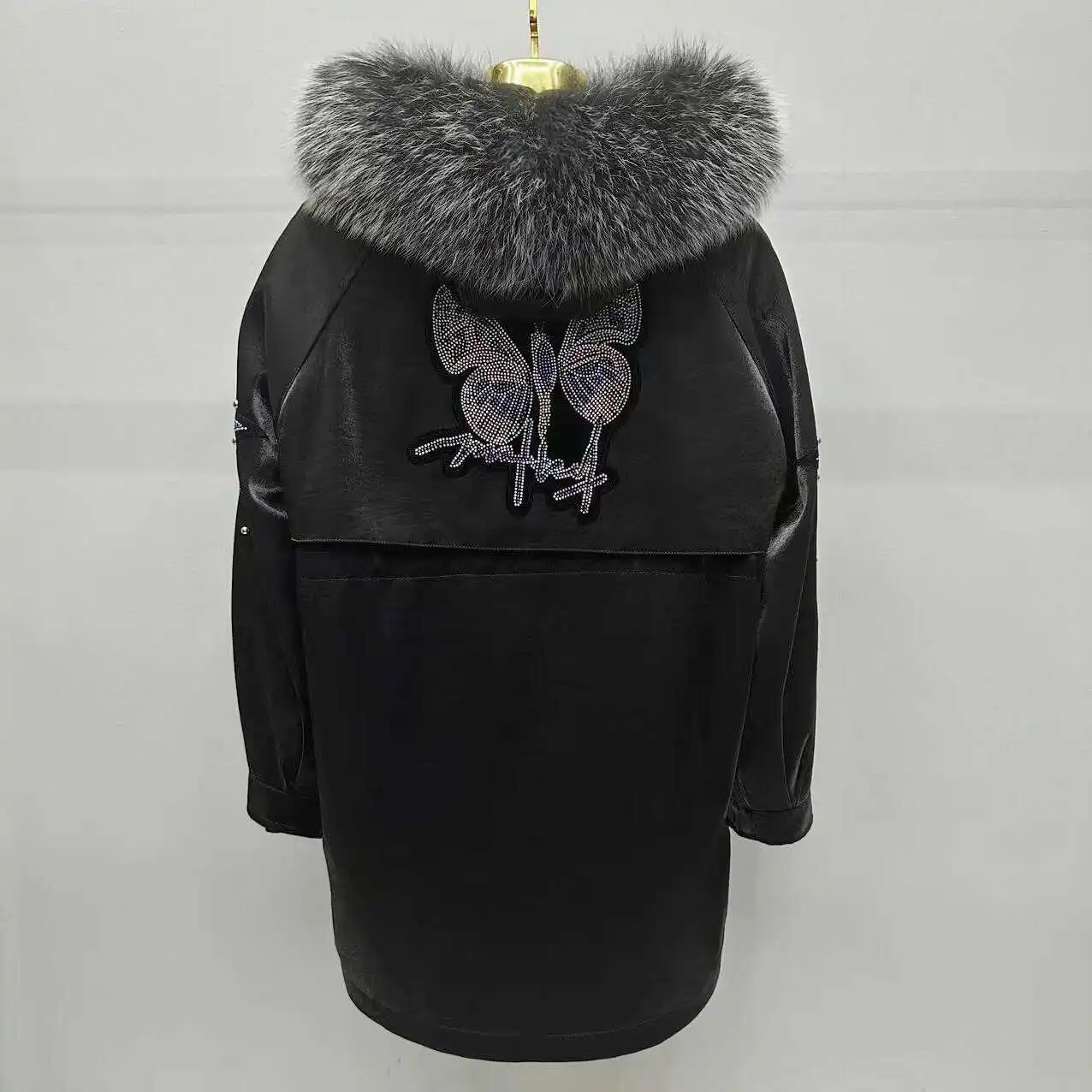 2025 New Parka Coat Women Fashion Korean Style Faux Fur Coat Winter Coat Women Mid Length Balck Jacket Coats for Women