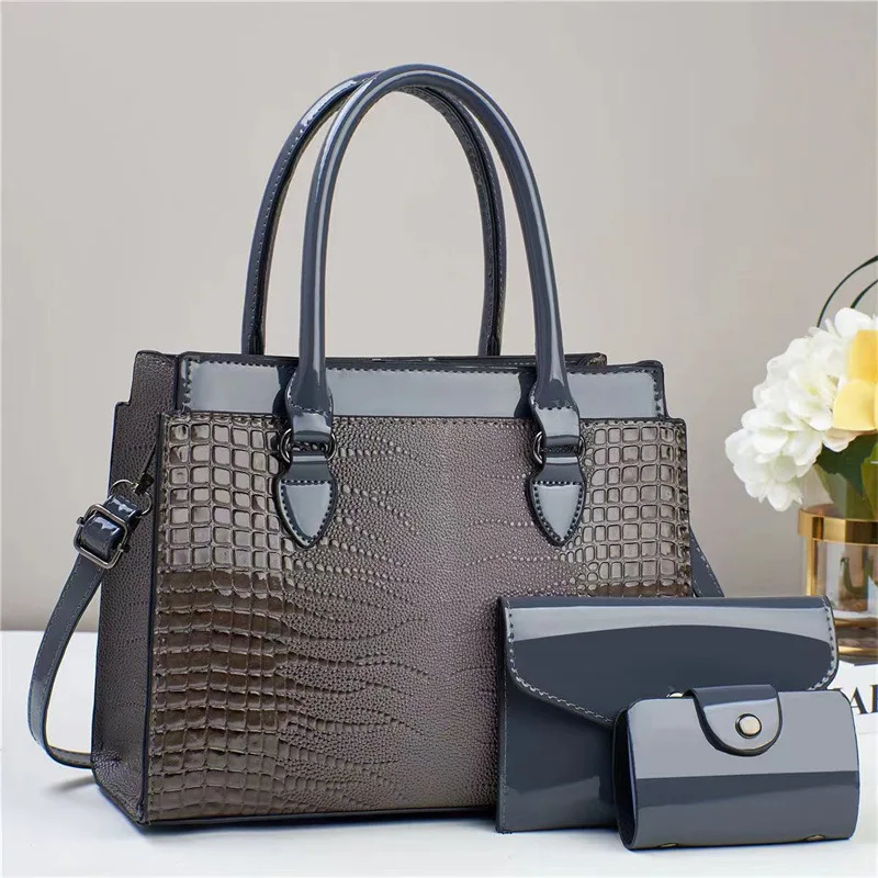 2024 summer new women's bag large-capacity fashion versatile crocodile pattern handbag atmospheric practical messenger shoulder