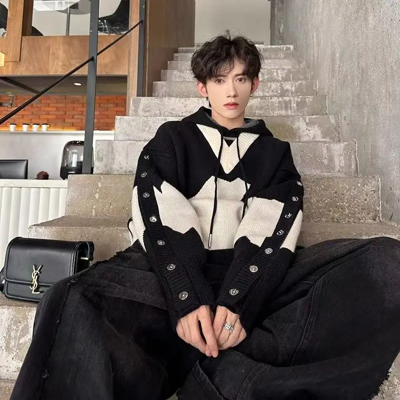 

Button stitched black heavyweight sweater sweatshirt for men's fashion, oversized American style outfit, men's hoodie