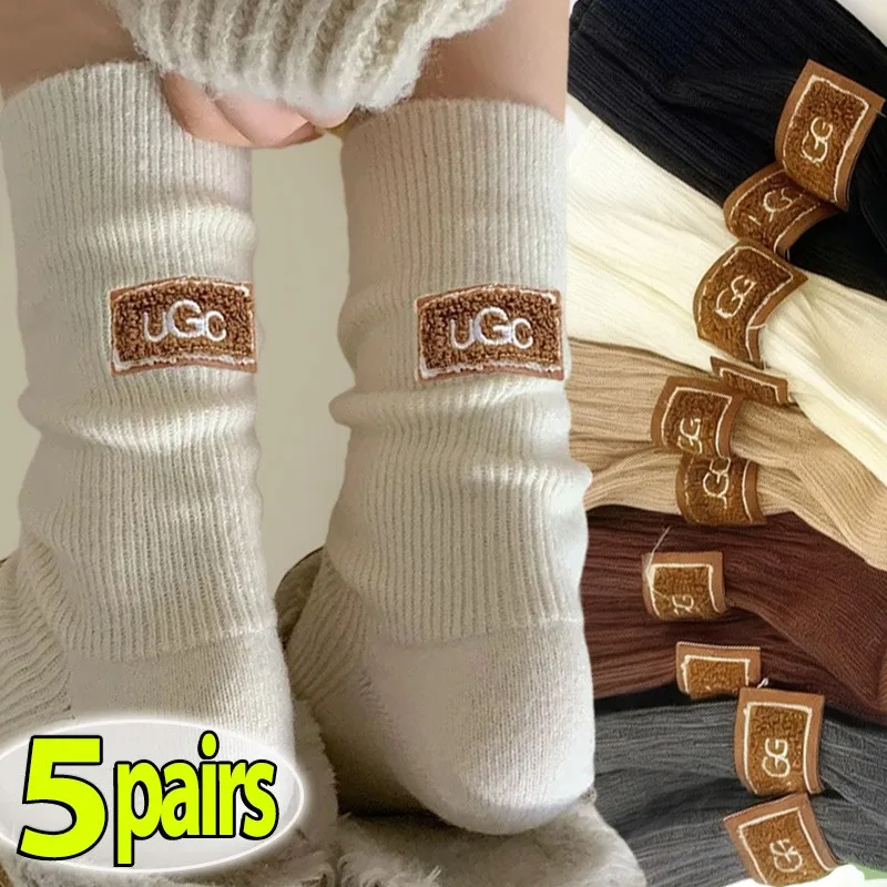 

1/5 пар зимних модных толстых носков с буквами для женщин, осенне-зимние уютные повседневные носки до середины икры, однотонные шерстяные кашемировые чулки