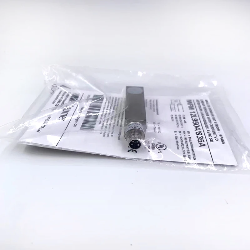 

IWFM 12L9504/S35A ultrasonic sensor inductive proximity switch ranging sensor brand new original