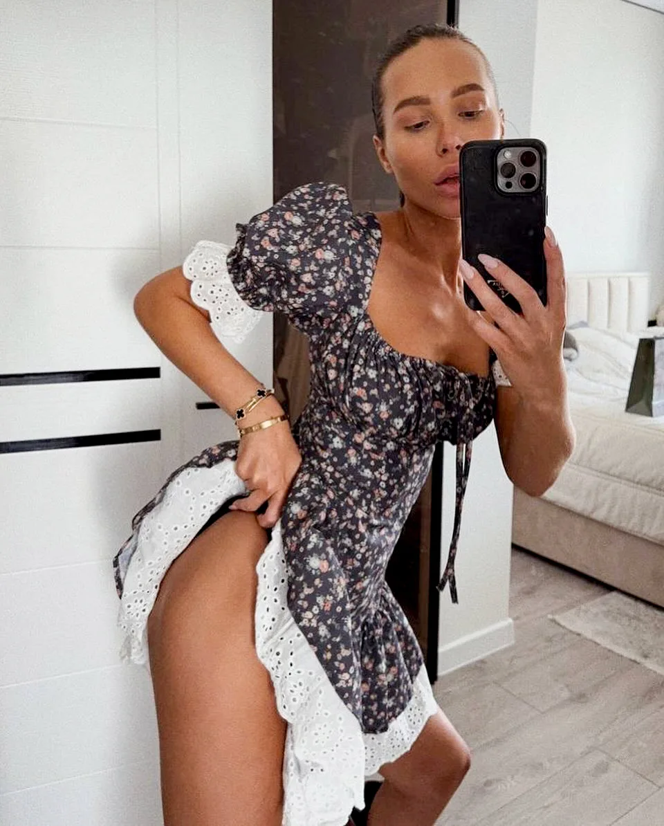 2025 여름 신상 프랑스 레이스 플로럴 스플라이싱 하이웨이스트 출근룩 원피스 (세련된 디자인)