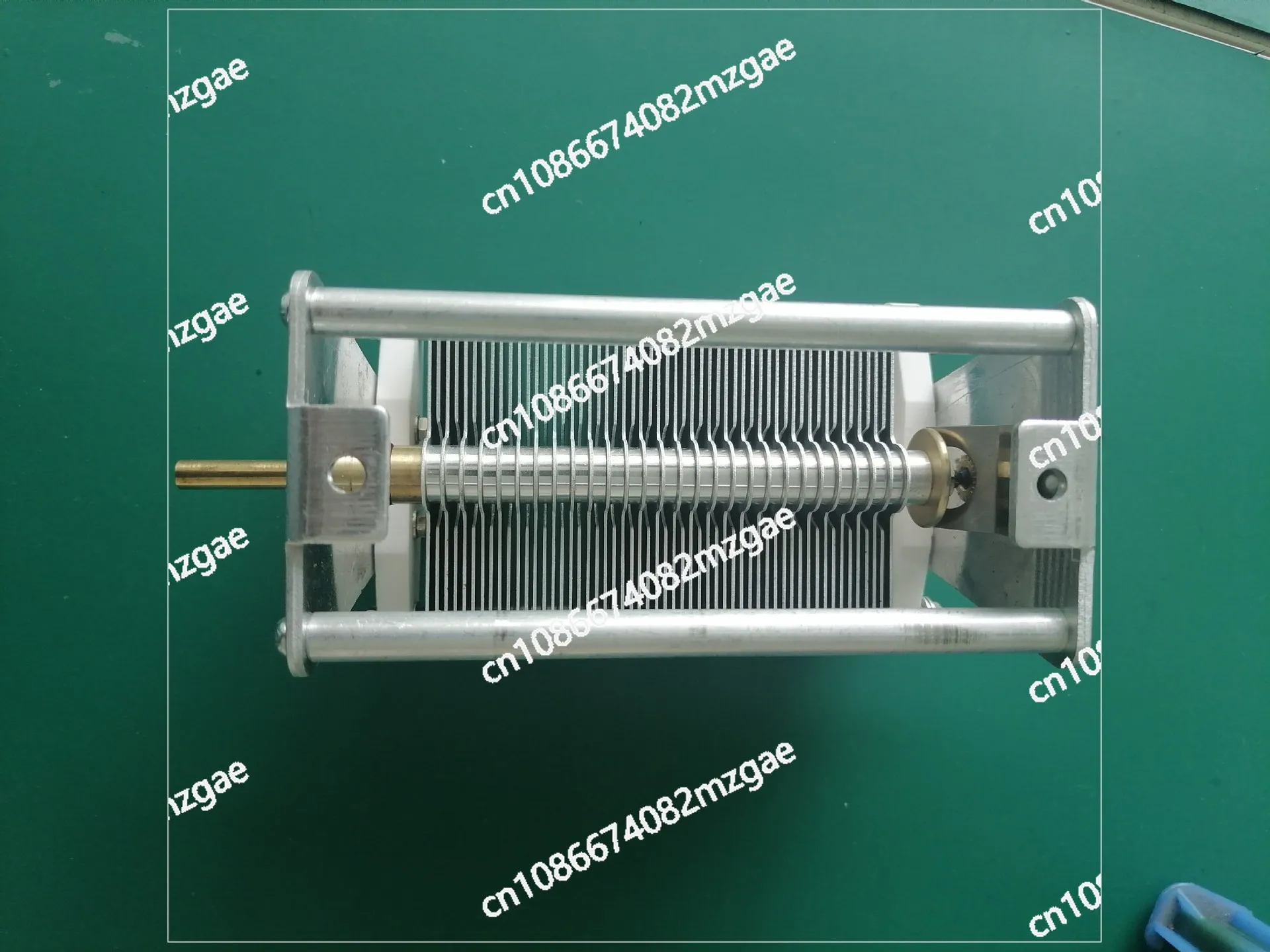 Air Adjustable Capacitor, Capacitance 20-1000P, Voltage Value 1000V
