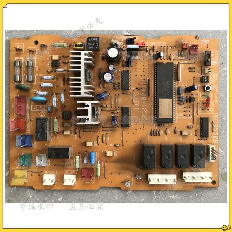 

Air conditioner computer board EC9530B EC9530 RY100.125F (J) Y1 5P