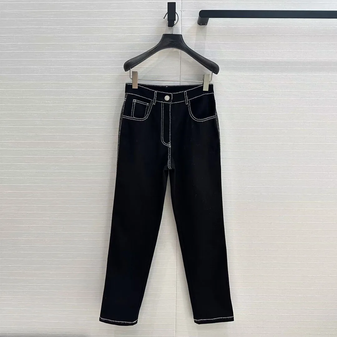 

2025 New Spring Color Collision Hair Whisker Stitching Design Fashion High Waist Jeans Women Button Pockets Cool Denim Pants