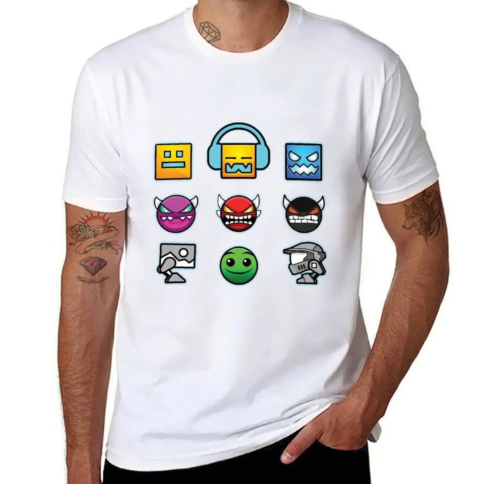 

geometry dash insane T-Shirt Basic Solid Color Short Sleeve T-Shirt