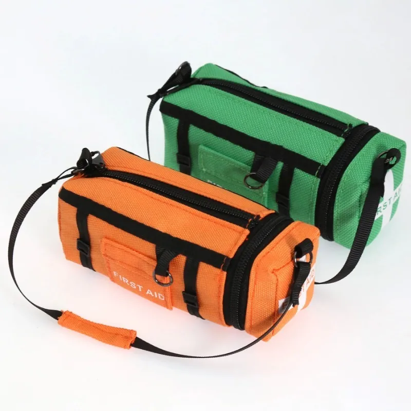 1Pcs Tasche Gepäck Rack Tasche Spielzeug für 1/10 1/8 RC Modell Klettern Off-road Radio-gesteuert Auto Simulation stimmung Stück Outdoor Rainsto