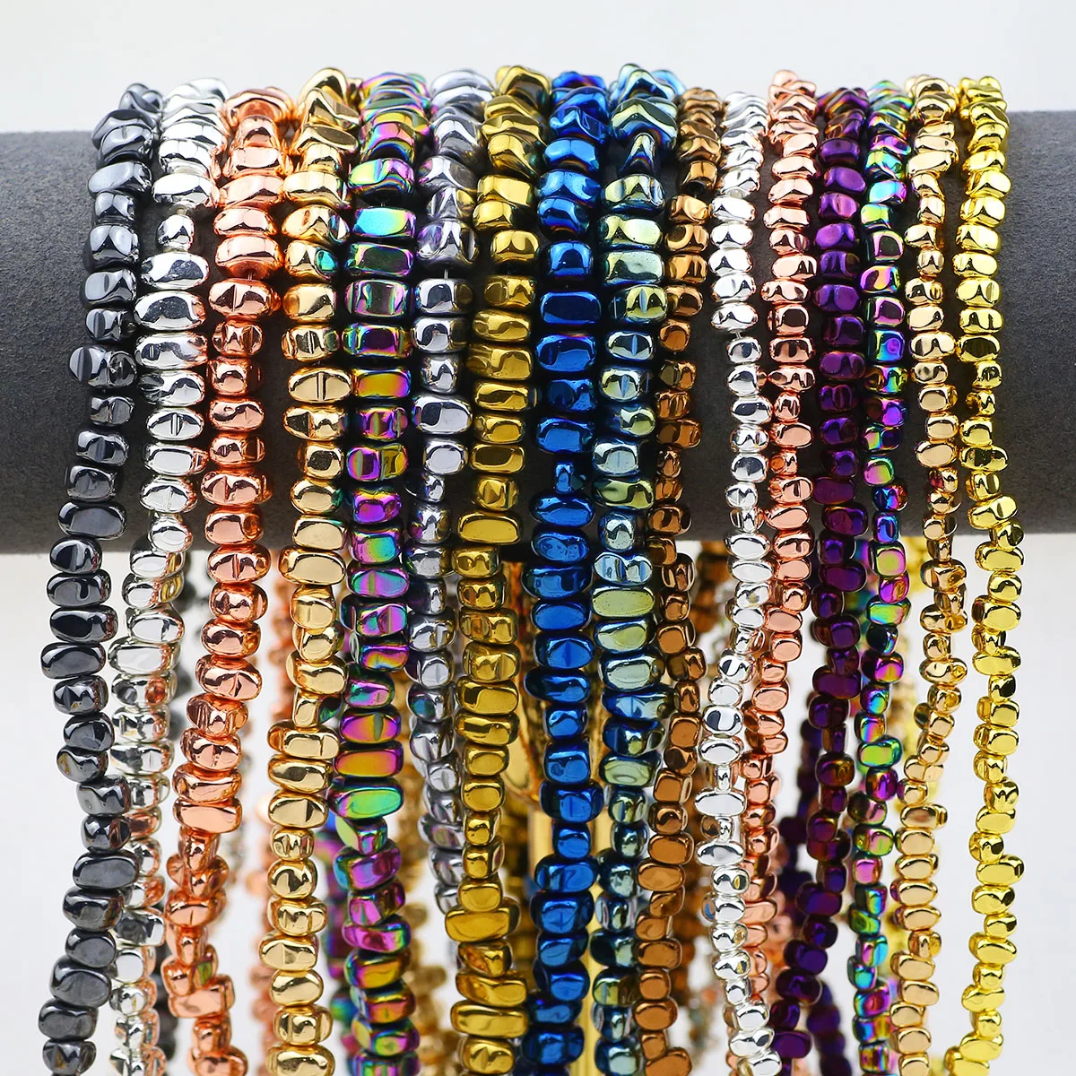 4x6mm 105 Stück Gold versilbert natürliche unregelmäßige Hämatit Spacer lose Steinperlen für Schmuckherstellung DIY Armbänder Halsketten