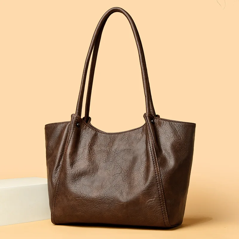 Designer sheepskin Women Handbag Large Capacity Single Shoulder Portable Shopping Bag Luxury Ladies Commuter Underarm Totes Bag