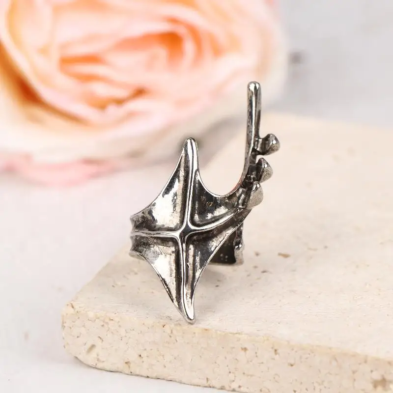 خاتم متقاطع من Punk Alien - تصميم افتتاح غير منتظم لهيب هوب وكرنفال، هدية مجوهرات مبالغ فيها للجنسين