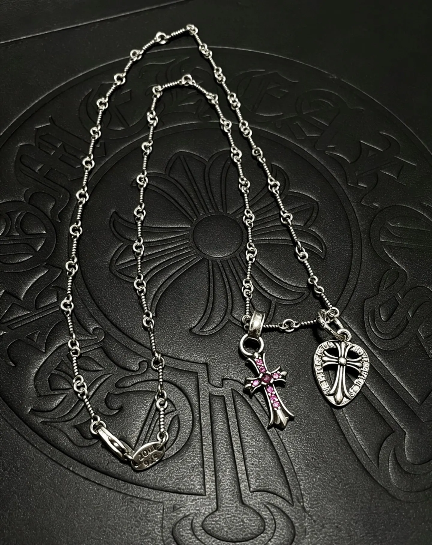 S925 Sterling Silver Retro Old Shield Hollow Cross Pendant Necklace Fashion Light Luxury CH Couple Versatile Necklace