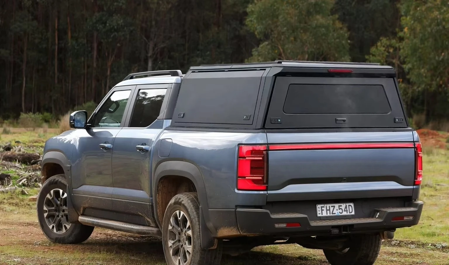 غطاء سرير بمظلة شاحنة بيك اب من الألومنيوم لـ RAM 1500 Hilux Shark 6