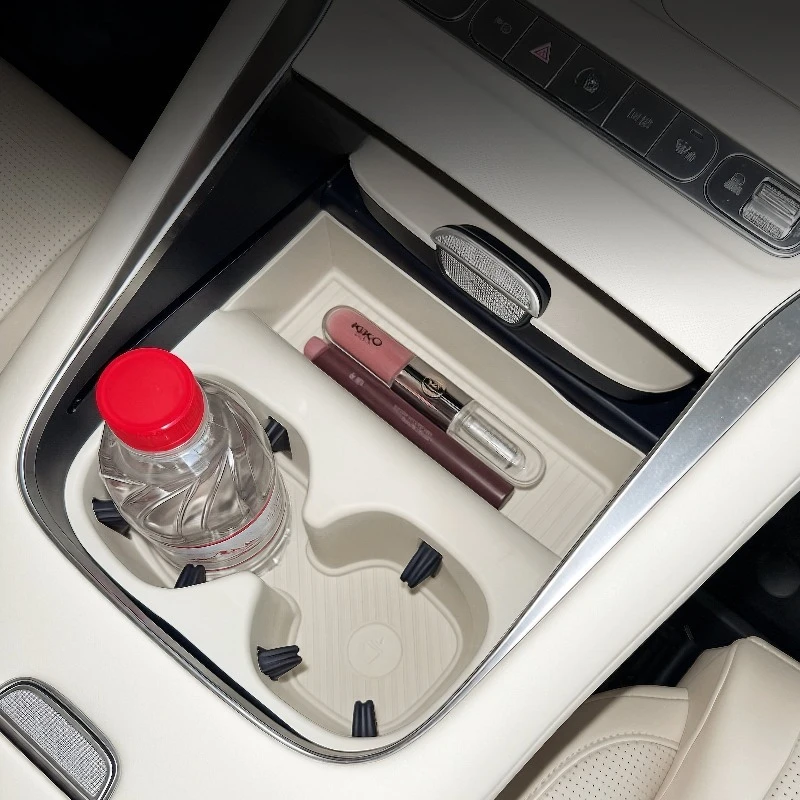 For BYD Seal‌ 8 Silicone anti slip cover central control water cup pad refrigerator tissue storage box Anti pollution protection