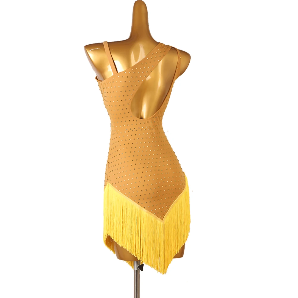 肌の色ラテンダンス衣装女性のための 2025 サスペンダーサンバラインストーンホワイトダンス競技ドレスレッドノースリーブタッセル