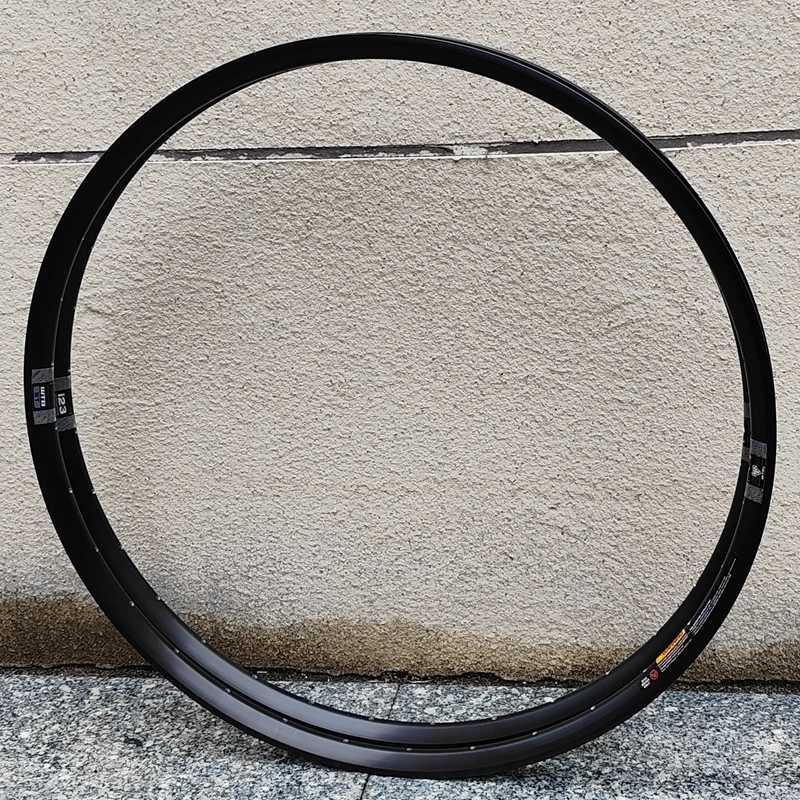 WTB ST I23 TCS 2.0 Tubeless Ready Rim Review: A Deep Dive for