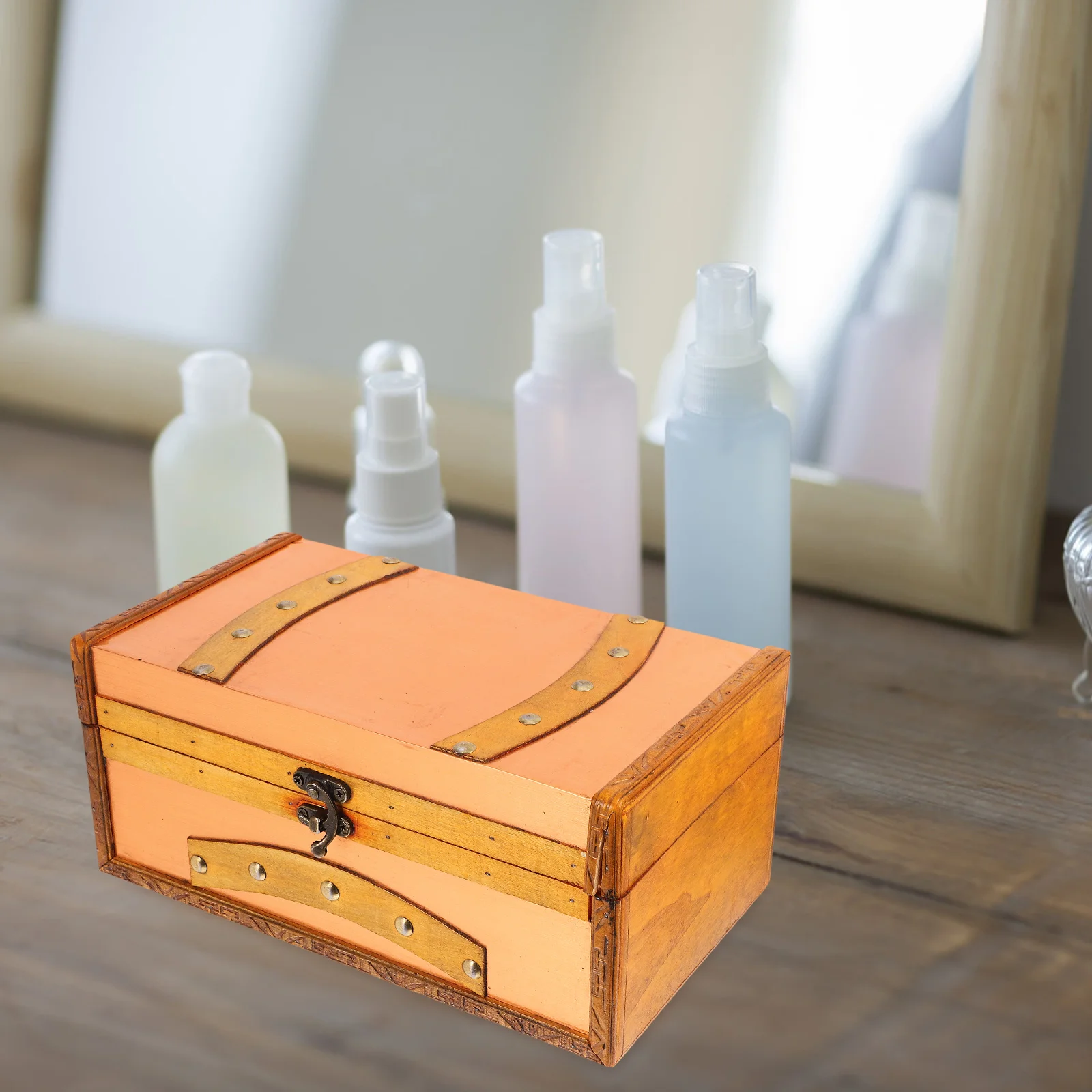 

Retro Wooden Storage Box Vintage Design Lockable Latch Safe Material Wood Alloy Fits Wedding Cards Boxes Toy Treasure Chest